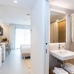 Fels Aparthotel 4*