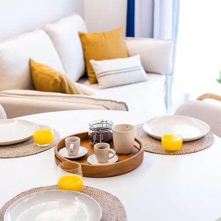 Fels Aparthotel Castelldefels