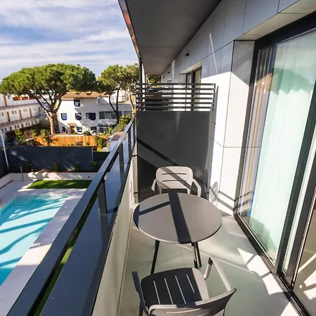 Fels Aparthotel *