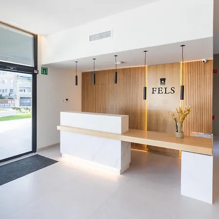 Aparthotel Fels Castelldefels