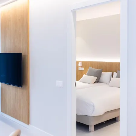 Fels Lejlighedshotel 4*
