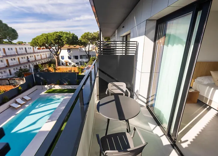 Fels Apart-hotel 4*